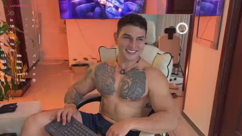 Angelo Ferro online show from February 20, 5:40 am