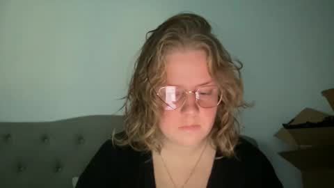 Angel of Light online show from December 15, 12:45 pm