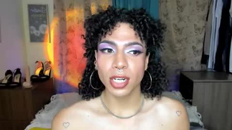 angelwhitte online show from March 11, 3:09 am