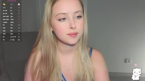  Im Chloe  i do FLASH BOOBS for new fan club online show from April 2, 1:35 am