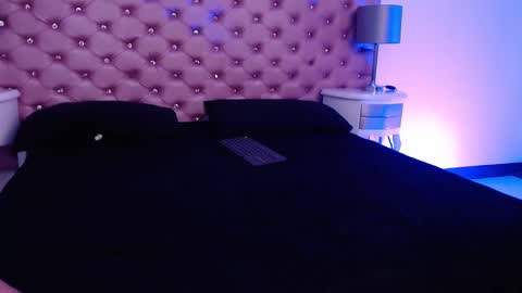 Angie online show from February 15, 4:36 am