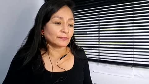 Angie online show from February 13, 3:39 am