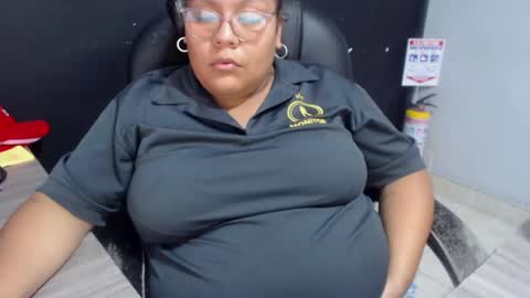 angy online show from June 3, 2:33 pm