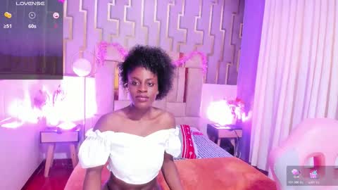 anisha_zambrano online show from November 25, 1:32 pm