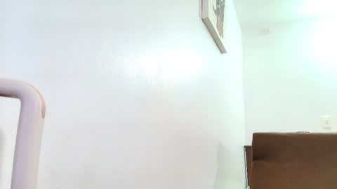 ana independent model online show from April 15, 6:17 am