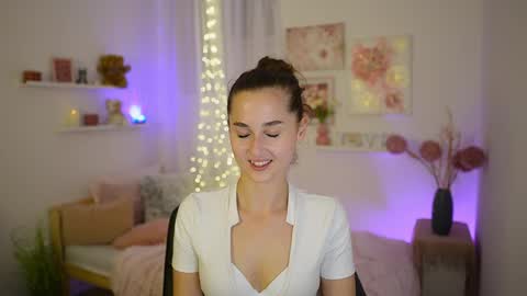 Snapshot of anita_grey_ chatting on September 9, 7:14 pm Anita Grey online show from September 9, 7:14 pm