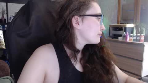 Nameless online show from February 7, 1:58 am