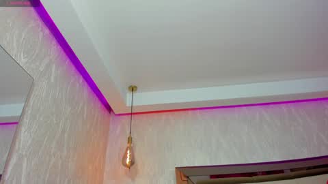 Anna online show from January 23, 12:30 pm