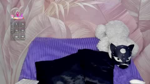 Anna online show from April 14, 8:17 am