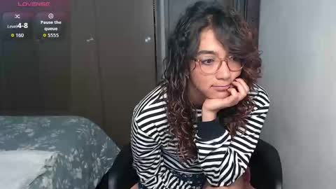 Anna online show from October 24, 4:19 pm