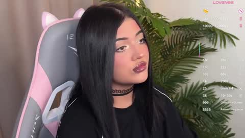 Anna online show from April 15, 3:48 pm