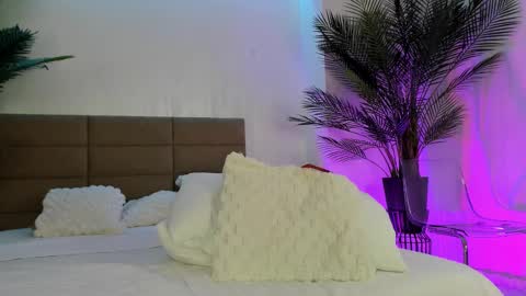 anna_nobel online show from February 12, 6:39 am