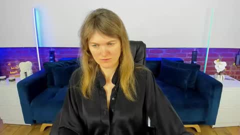 Annabel online show from February 15, 7:51 am