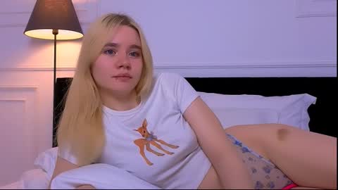 AnnaBelle online show from November 30, 2:40 am