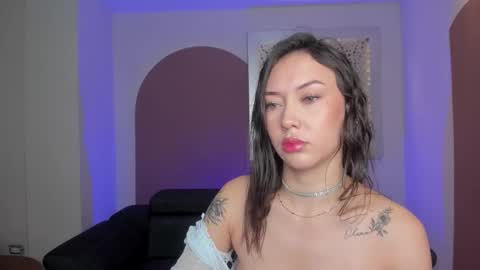 annahoffman_ online show from September 16, 12:40 pm