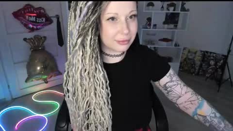 Anna online show from May 15, 1:36 am