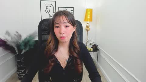 Anna online show from January 17, 11:19 am