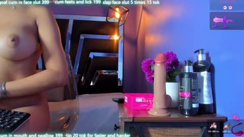 Anne online show from January 12, 7:21 pm