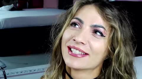 Anna online show from April 2, 6:10 am