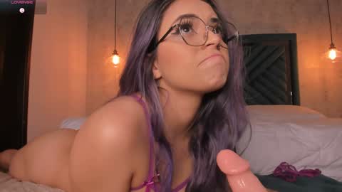 Ann  online show from January 25, 10:19 am