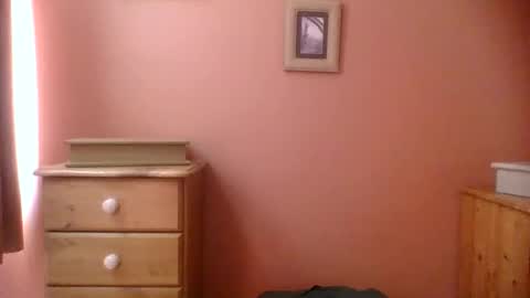 annecharlie online show from November 8, 8:50 am