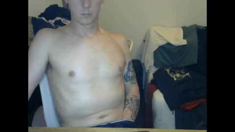 Snapshot of annecylake chatting on September 30, 5:45 pm annecylake online show from September 30, 5:45 pm