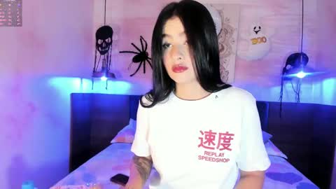 Anne online show from November 4, 3:08 am