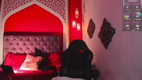 Anne  online show from March 7, 8:44 pm