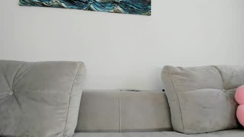 annemona online show from February 25, 11:36 am