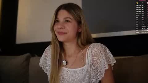 Anne online show from June 29, 8:08 pm