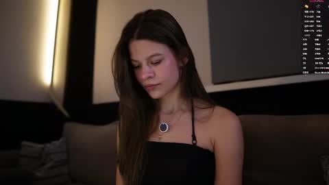 Anne online show from July 12, 8:45 pm