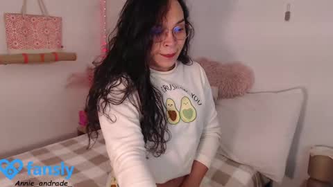  Annie online show from December 11, 12:02 am