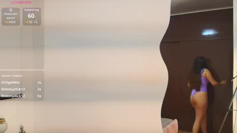 Annie Bonnie   online show from February 16, 12:14 pm