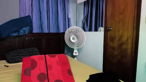 A N G E L online show from November 4, 4:47 am