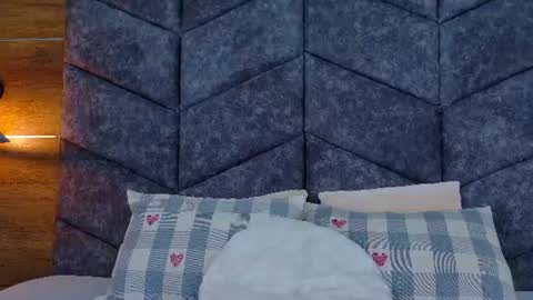ANNIE online show from July 3, 11:59 am