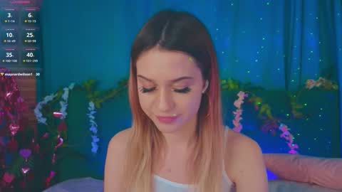 annie online show from March 1, 8:13 pm