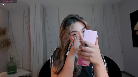 Annie Monroe online show from February 11, 11:47 am