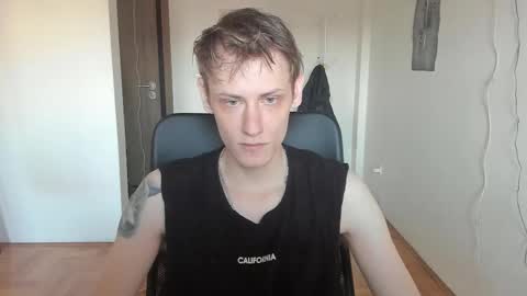    online show from December 22, 1:51 pm