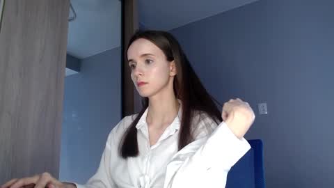 Snapshot of anny_meow chatting on February 17, 5:04 am Ann  My current schedule is below  online show from February 17, 5:04 am