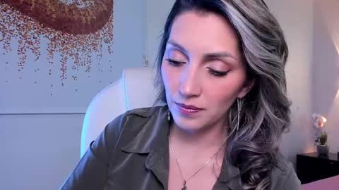 Anny online show from February 21, 12:06 pm