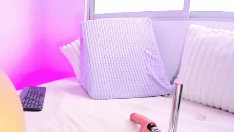 Annyy Ricee28 online show from February 8, 12:41 pm