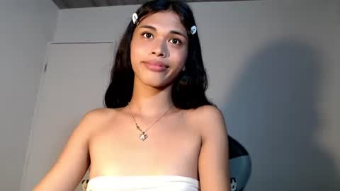 anok_yaii online show from November 12, 3:25 pm