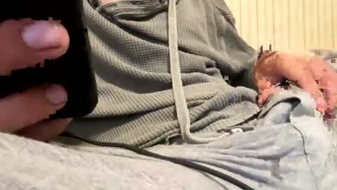 anonyomosguy online show from July 18, 1:46 pm