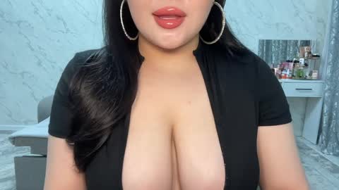 Any online show from April 7, 8:00 pm