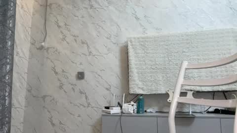 Any online show from April 13, 7:07 pm