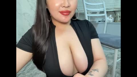 Any online show from April 15, 8:09 pm