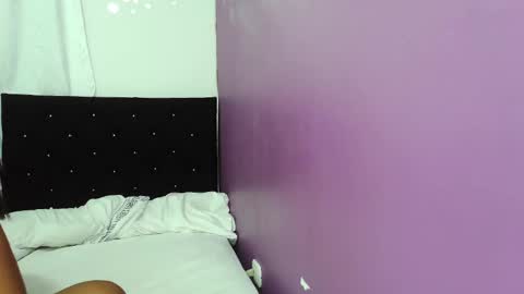 anthonella_xc online show from February 8, 5:50 pm