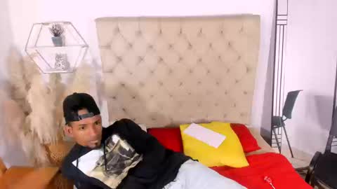 Snapshot of anthoy_wayans chatting on September 11, 12:34 am online show from September 11, 12:34 am