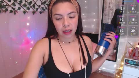 antolyh_c online show from October 22, 1:13 pm