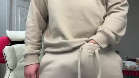 anton_smotri online show from January 10, 5:47 am